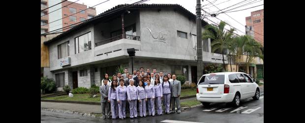 Funerales Vida, comprometidos con el servicio | Jaimar | Durante sus primeras dos décadas de existencia, Funerales Vida ha tenido que afrontar diversas dificultades que se han convertido en oportunidades para abrir nuevos mercados. La calidad en el servicio ha sido primordial para mantenerse en el mercado y seguir creciendo.