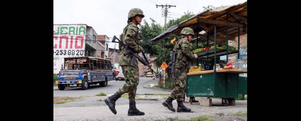 Por homicidios, 146 condenados | Manuel Saldarriaga | El comandante de la Cuarta Brigada, Alberto J. Mejía, propuso reactivar el Batallón de Policía Militar N°4 en Medellín.