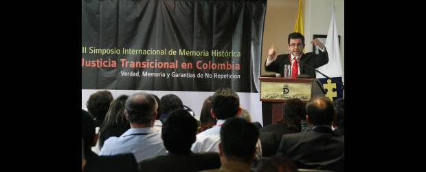 La reparación no es cuestión de días | Juan Antonio Sánchez | Martha Nubia Bello Albarracín, explicó que la verdad no se va a conocer toda, incluso, porque muchas de las víctimas están en el exilio o ya fallecieron. Javier Ciurlizza (Foto) hizo énfasis en la importancia de la memoria histórica.
