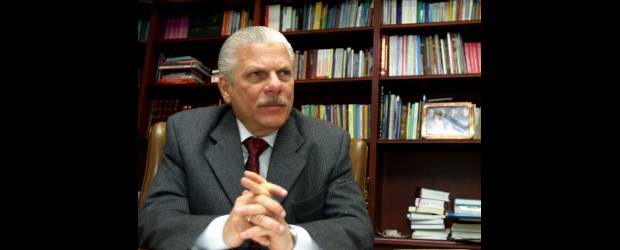 A la Fiscalía le faltan recursos para trabajar | Colprensa, Bogotá | A Guillermo Mendoza no le molestó que no lo hubieran tenido en cuenta para la terna para la elección de Fiscal. Cuando asumió como encargado el 29 de julio de 2009 quería que fuera por poco tiempo porque se iba a jubilar.