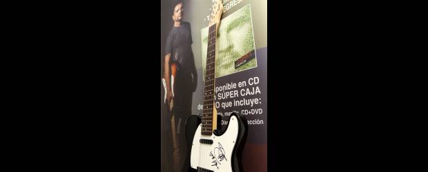 A diseñar para tener la guitarra de Juanes | Juan Fernando Cano | A partir de las dos de la tarde estará listo el sitio www.elcolombiano.com/viernes para participar por la guitarra autografiada.