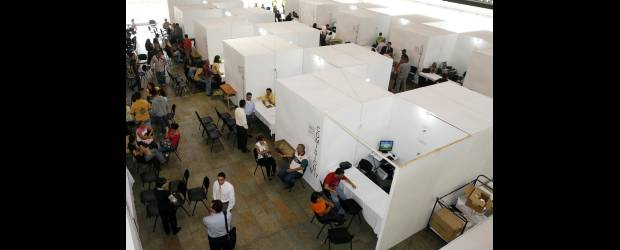 Fiscalía busca hackers en Mindefensa y DAS | Archivo | Los ataques a la web de la Registraduría en las elecciones del 14 de 2010 se habrían dado desde direcciones IP del Mindefensa, la Policía y el DAS.