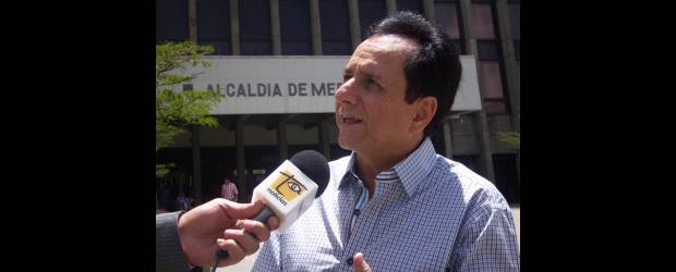 Fernando Muñoz, candidato del PDA para Medellín | Cortesía | El médico, especialista en salud pública y salud ocupacional, Luis Fernando Muñoz, será el candidato del Polo Democrático a la Alcaldía de Medellín.