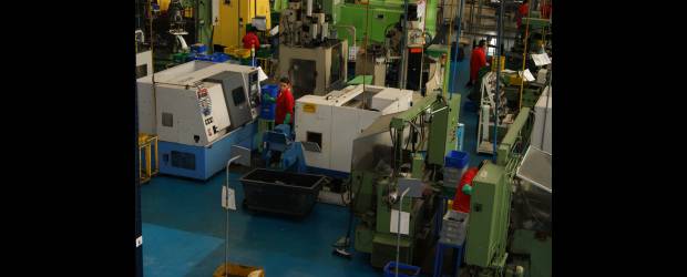 Partes criollas direccionan el carro |