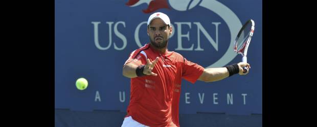 A doble mano quedó el país en el US Open | Ray Stubblebine, Reuters, Nueva York-E.U. | Alejandro Falla durante el juego de segunda ronda del US Open ayer. El colombiano tuvo un buen primer set, pero no aprovechó los momentos claves.