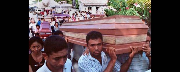 Condena al Estado por masacre de Chengue | Archivo | La masacre de Chengue, perpetrada por un grupo del bloque Héroes de Montes de María en enero de 2001, fue declarada delito de lesa humanidad.