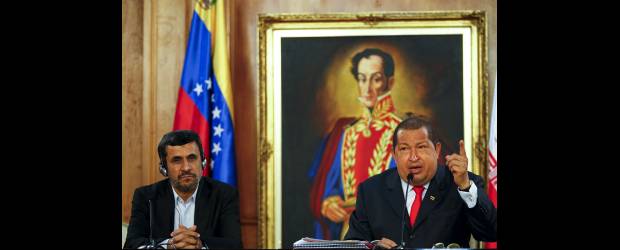Ahmadineyad: entre doctrina y comercio | Carlos Garcia Rawlins, Reuters - Caracas, Venezuela | Tras arribar el lunes a Venezuela y asistir ayer a la posesión del presidente de Nicaragua, Daniel Ortega, el presidente de Irán, Mahmud Ahmadineyad, visitará hoy Cuba, en donde se reunirá con su homólogo Raúl Castro. Su itinerario lo llevará mañana a Ecuador y el viernes a Guatemala, último destino de su gira.