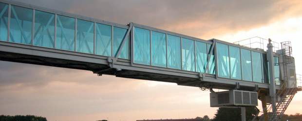 Inicia instalación de puentes en JMC | Archivo