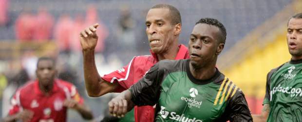 Equidad derrotó al América al minuto 92 | Colprensa | Un gol lapidario de Dáger Palacios dejó con las manos vacías al equipo ‘escarlata’.