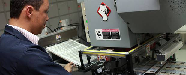 El 30 de octubre solo se puede votar con la nueva cédula | Archivo | En Colombia, dice la Registraduría, hay 1.740.417 cédulas de ciudadanía esperando por sus titulares.