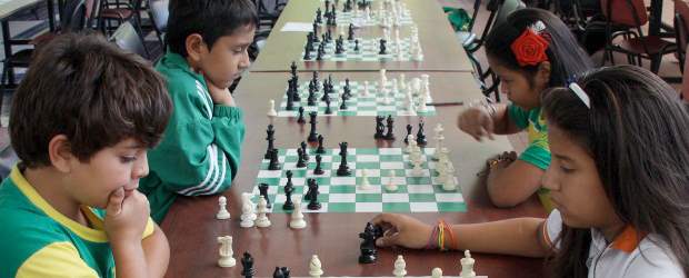 El juego ciencia es en Perú | Archivo | El Suramericano juvenil de ajedrez, en Perú, tendrá competencias para los tableros de las categorías sub8 a sub18, en ambas ramas.