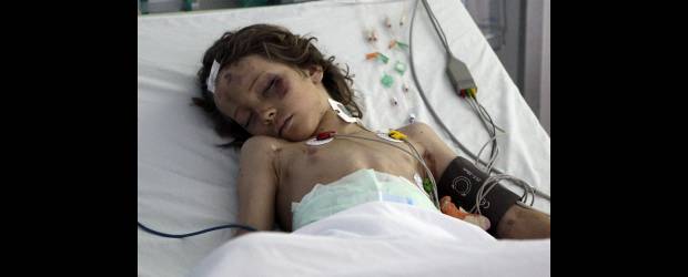 Niño símbolo de tragedia aérea, regresó a casa | Andrew Medichini, Ap - Trípoli, Libia | Ruben Van Assouw, de 9 años, recibió tratamiento en Libia tras sufrir fracturas múltiples en la pierna. Gran parte de su familia, falleció en el accidente.