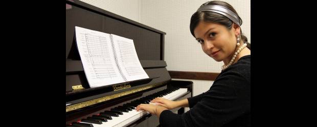 La batuta dirige el ritmo de su vida | Julio César Herrera | Para la dirección el piano es definitivo porque permite reducir, en este solo instrumento, todo lo que suena en la orquesta.