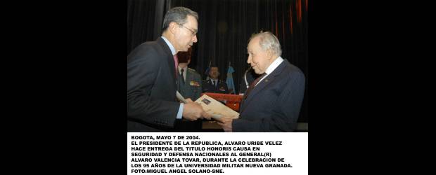 Gral. (r) Álvaro Valencia Tovar | Gral. (r) Álvaro Valencia Tovar