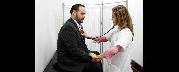 Licencia sí tiene buena salud | | El examen médico es necesario y obligatorio para poder obtener la licencia de conducción y determinar si existe alguna restricción en el manejo.