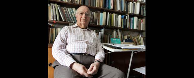 Partero de fábricas que lo tuvo todo fríamente calculado | Julio César Herrera | Gabriel Poveda Ramos nació el 6 de marzo de 1931. Hoy en día vive con su esposa Fabiola Jaramillo. Tiene tres hijos ingenieros y una matemática-estadística. Actualmente escribe su último libro.