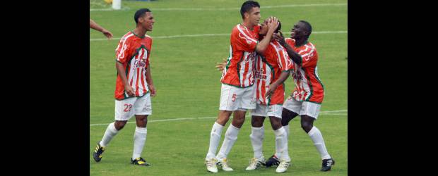 El Envigado busca triunfo con Equidad | Manuel Saldarriaga | Envigado espera conseguir hoy el segundo triunfo en la Liga Postobón, en la cual no gana hace cuatro jornadas. Equidad es un rival de respeto.