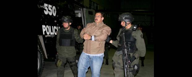 "Berna", firme en no confensar más | Archivo | Diego Murillo Bejarano, alias "Berna", ex jefe de los bloques Cacique Nutibara y Héroes de Tolová, fue extraditado a Estados Unidos en 2008.