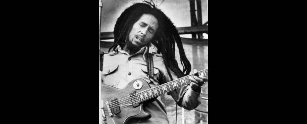 El rey que murió hace 30 años | Archivo | El escocés Kevin MacDonald se propuso redescubrir a Bob Marley más allá del mito en el documental, Marley , que se estrenará en septiembre.