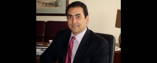 Mincomercio no ve motivos para renunciar | Archivo | El ministro de Comercio, Industria y Turismo, Sergio Díaz-Granados, defendió las actuaciones de su esposa como asesora de Saludcoop.