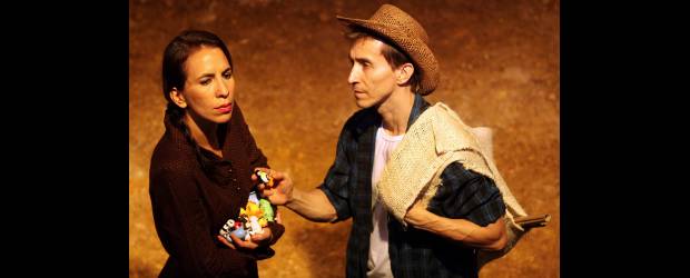 De una mujer que puede ser ella | Manuel Saldarriaga | Yerma es una obra basada en el texto de Federico García Lorca. Cuenta la historia de una mujer que se enfrenta a sí misma y a la sociedad, ante la imposibilidad de tener hijos. Es una versión libre del director Carlos Arturo Bolívar.