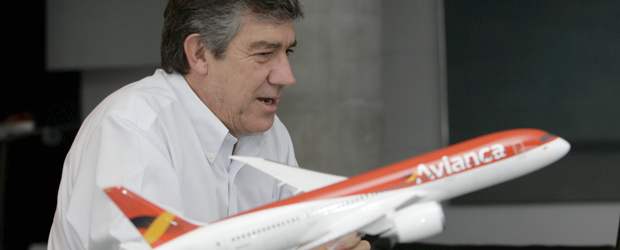 A Fabio lo rodean aviones | Colprensa - Germán Enciso | A Fabio le dicen Galletica en su tierra, por herencia de su padre. Significa buena persona. "Tuve la suerte de heredar ese apodo. Me pudo haber ido peor".