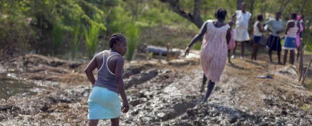 Autoridades de Haití reconocen que será difícil erradicar el cólera | Reuters | Las autoridades continúan investigando las causas de la epidemia.