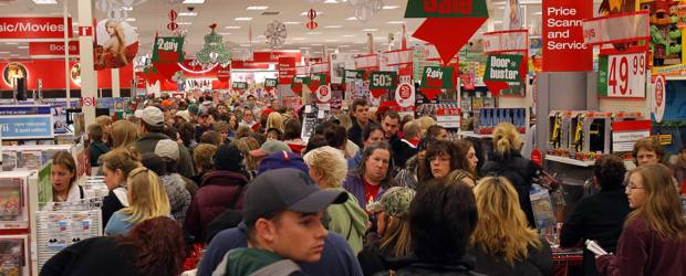 Estados Unidos vive su Viernes Negro | Reuters | Miles de personas madrugaron para aprovechar las ofertas y descuentos más grandes en las tiendas.