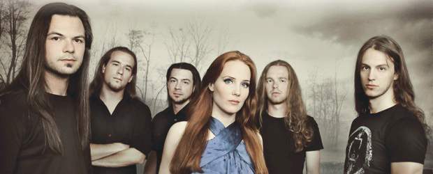 Simone y Epica son puro metal | Cortesía | Simone y los demás integrantes de Epica quieren dar una gran sorpresa esta noche en el escenario. Lo único que Simone anticipa es que será duro.