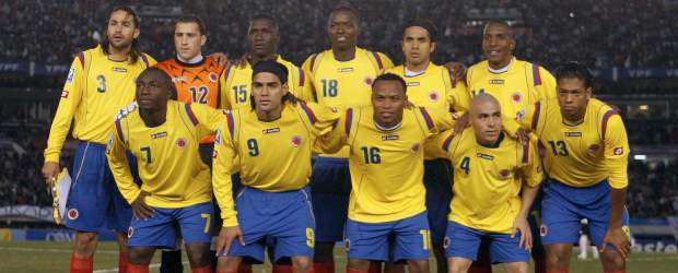 La tricolor vestirá con tres rayas | Archivo