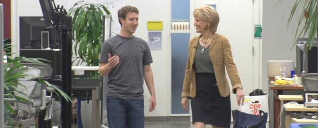 Facebook lanzó nuevo formato para resaltar fotos y amigos | Reuters | El fundador de Facebook y director ejecutivo, Mark Zuckerberg, habló de los cambios este domingo en una entrevista en el programa 60 Minutes de la CBS.