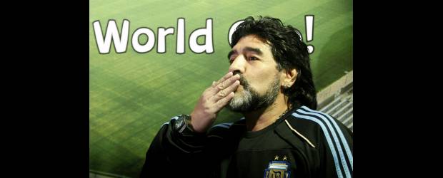 Maradona puso candado | Themba Hadebe, AP, Pretoria-Sudáfrica | El polémico entrenador de Argentina continúa haciendo de las suyas. Su prepotencia lo llevó a cerrar las puertas de la concentración a los medios.