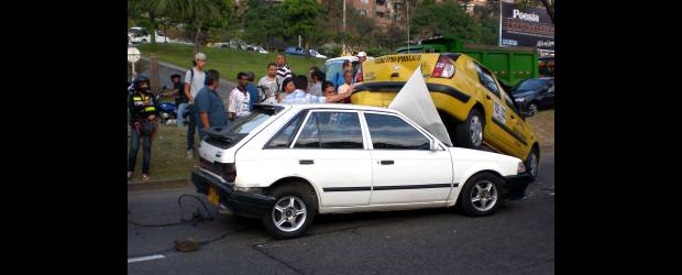 No se pide toda la cobertura del Soat | Archivo | Las compañías de seguros pagan 14,8 coberturas de muerte por accidentes de tránsito al día en Colombia según un estudio de Fasecolda.