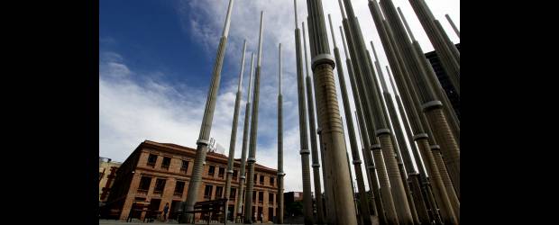 Hoy se abre el telón de la Biau | Julio César Herrera | Estudiantes y profesionales que deseen conocer más, podrán tener todos los detalles en la dirección www.biaumedellin2010.com.