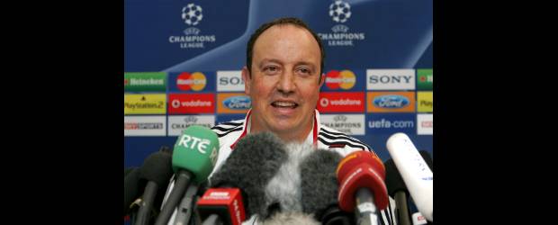 A Benítez ni ganar el Mundial le serviría | Reuters | El español Rafa Benítez está en la cuerda floja en el Inter de Milán.