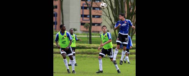 Los chicos se tienen confianza | Colprensa, Bogotá | El reto de los prejuveniles es darle a Colombia la sexta clasificación al Mundial de la categoría, que será en México.