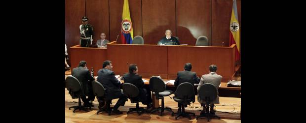 Juez ordena captura de María del Pilar Hurtado por chuzadas | Colprensa | Ayer se realizó la audiencia en el Tribunal Superior de Bogotá, Sala Penal, en la que se ordenó la detención de María del Pilar Hurtado.