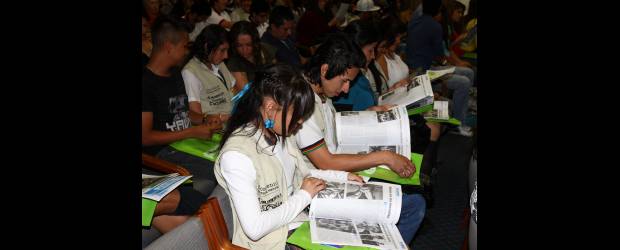 La escuela que hace prensa | Edwin Bustamante | Estudiantes de siete instituciones educativas del área metropolitana recibieron talleres en géneros periodísticos para mejorar sus medios locales.