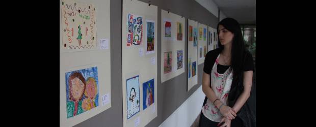 Más allá de su discapacidad, lo que tienen es talento | Róbinson Sáenz | El resultado del concurso se dio el martes en el Museo El Castillo, en un acto lleno de emoción y orgullo por las tarjetas que hicieron los participantes en una hoja de tamaño carta. La técnica era libre. Las tarjetas nominadas (95) y los ganadores (13) se exponen en el Museo El Castillo. Informes: 266 09 00.