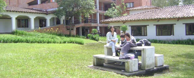 U. de A. apuesta por la ciudadela del siglo | La Seccional Oriente de la Universidad de Antioquia está ubicada en la antigua sede la Universidad Antonio Nariño. De manera paulatina se compraron otros terrenos vecinos hasta llegar a una extensión similar a la de la Ciudadela Universitaria de Medellín.