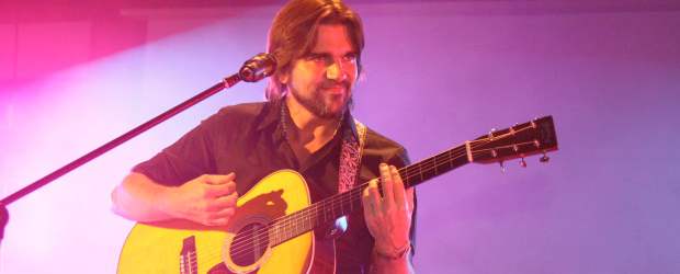 Juanes, en el Hollywood Bowl | Edwin Bustamante | Juanes se prepara para grabar su desconectado, pero desde ya tiene su agenda apretada. En agosto tocará en Hollywood.