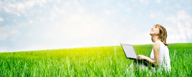 Del PC al móvil archivos para editar | Shutterstock | Hay opciones en internet que le permiten tener sus documentos allí, no sólo para poderlos llevar a todas partes, sino también para editarlos. De esa manera, se ahorra procesos. No tiene que bajar su documento, guardarlo, modificarlo y volverlo a enviar, sino simplemente darle guardar y ya está.