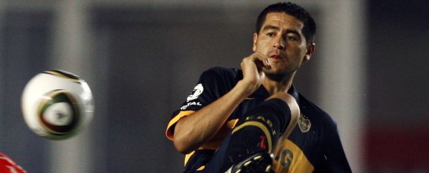 Sabella pone en marcha dos selecciones con vistas a las eliminatorias | Archivo | Juan Román Riquelme, jugador de Boca Juniors, volverá a vestirse con la albiceleste.