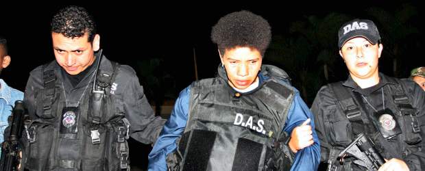 "Karina", más faltas que asistencias | Henry Agudelo | El frente 47 que comandó alias "Karina" fue una de las estructuras más fuertes de las Farc en Antioquia. En el Oriente recuerdan con dolor las tomas a pueblos, homicidios, voladura de torres, extorsiones y cientos de secuestros.