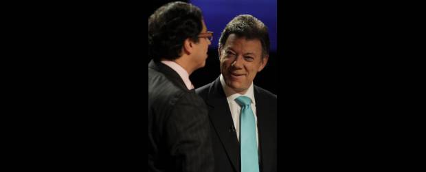 Santos le juega al empleo en Antioquia | Ariana Cubillos, AP-Bogotá | Juan Manuel Santos, candidato presidencial del Partido de la U.