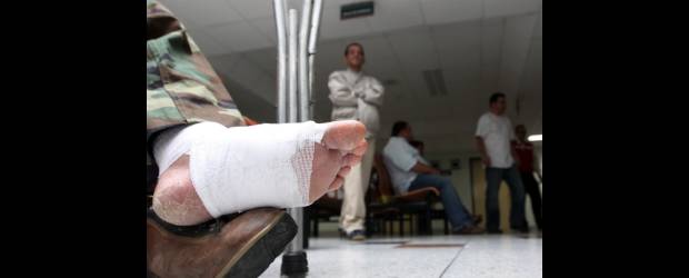 Falta de dinero ahoga hospitales de Antioquia | Julio César Herrera | Los hospitales públicos del departamento tienen sus saldos en rojo por cuenta de la demora en los giros por el Régimen Subsidiado de Salud. Denuncian que el cambio en la normatividad y en las reglas de juego los está afectando.