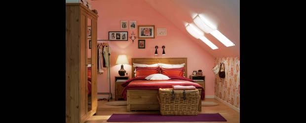 Baúles: tradición renovada | | Con fibras naturales también se renuevan los baúles. Su capacidad interior es perfecta como espacio de almacenaje adicional, mientras que la superficie superior que queda tras cerrarlo es ideal como soporte.