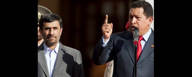 ¿Pasaremos la página nuevamente? | Reuters | El presidente de Irán, Mahmud Admadineyad, con su homólogo de Venezuela, Hugo Chávez, en una reunión realizada en 2009.