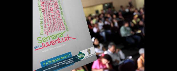 Medellín se viste de energía joven | Juan Fernando Cano | Ayer arrancó la Semana de la Juventud de Medellín con el seminario Política Pública de Juventud, en el Parque Biblioteca de Belén. Toda la programación se puede consultar en la página www.medellincultura.gov.co/medellinjoven.