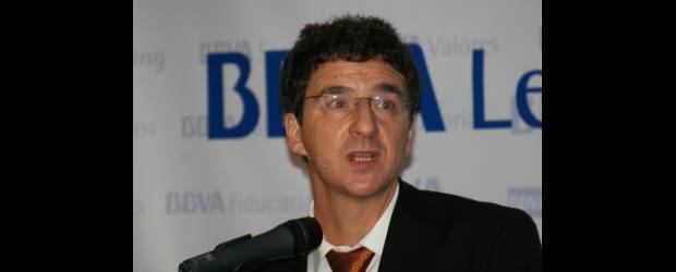 Sacar a países con líos de la zona euro, no es opción | Cortesía | De acuerdo con Jorge Sicilia, economista Jefe del BBVA en el ámbito mundial, a la crisis todavía le queda tiempo y se esperan repetidas y nuevas tensiones.